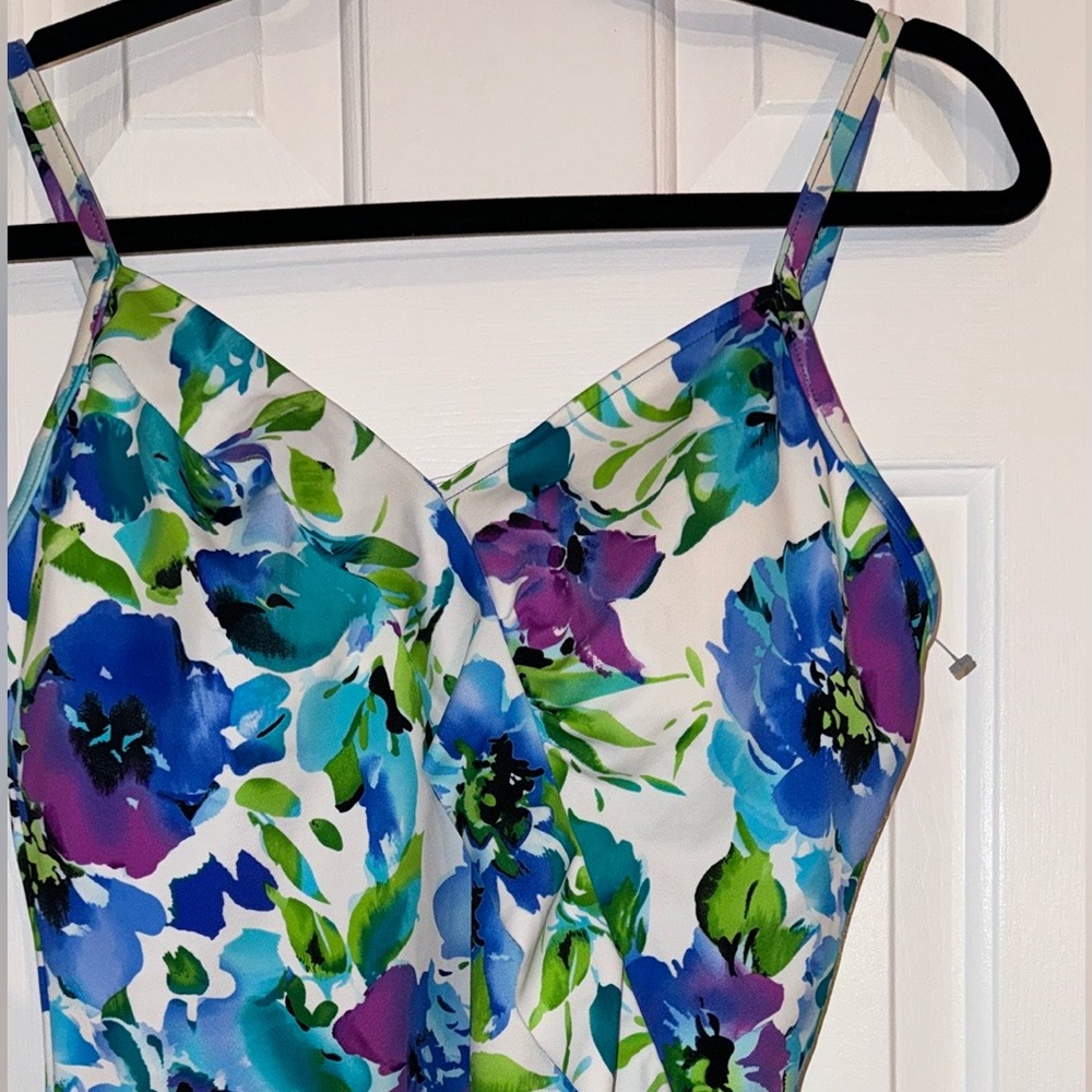 Caribbean Joe Island Supply Co. colorful floral Tankini Swim Top with Ruffle, 14 - Picture 3 of 11